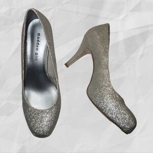 Madden Girl Sparkly Silver Heels 8